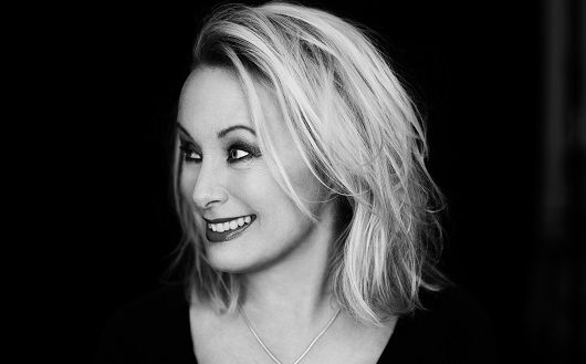 Louise Hoffsten: “Livet går inte i repris”